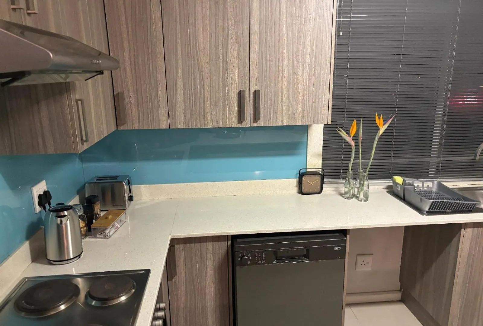 Durbanville Self Catering Apartments Cape Town 0*,  Güney Afrika